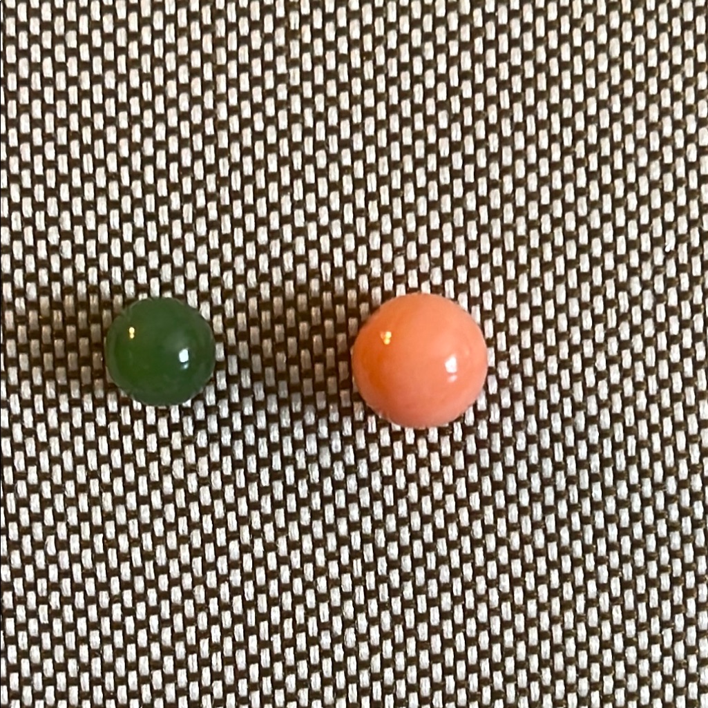 14k Two Single Stud Earrings